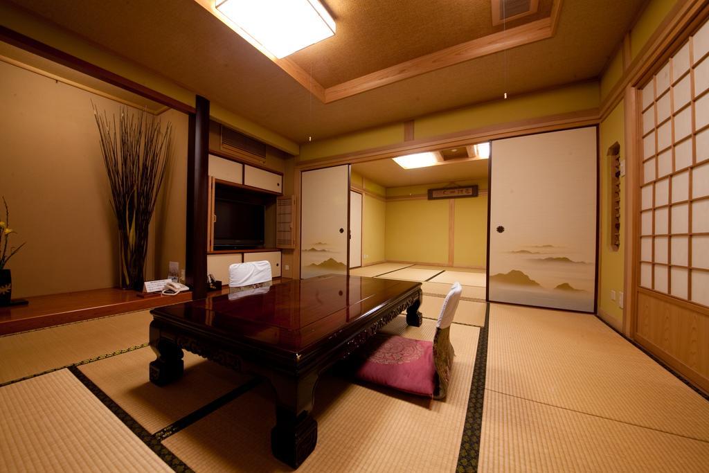 Ryokan Sennari (Adults Only) بيبّ المظهر الخارجي الصورة