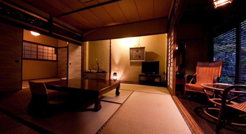 Ryokan Sennari (Adults Only) بيبّ الغرفة الصورة