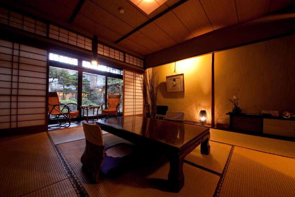 Ryokan Sennari (Adults Only) بيبّ الغرفة الصورة